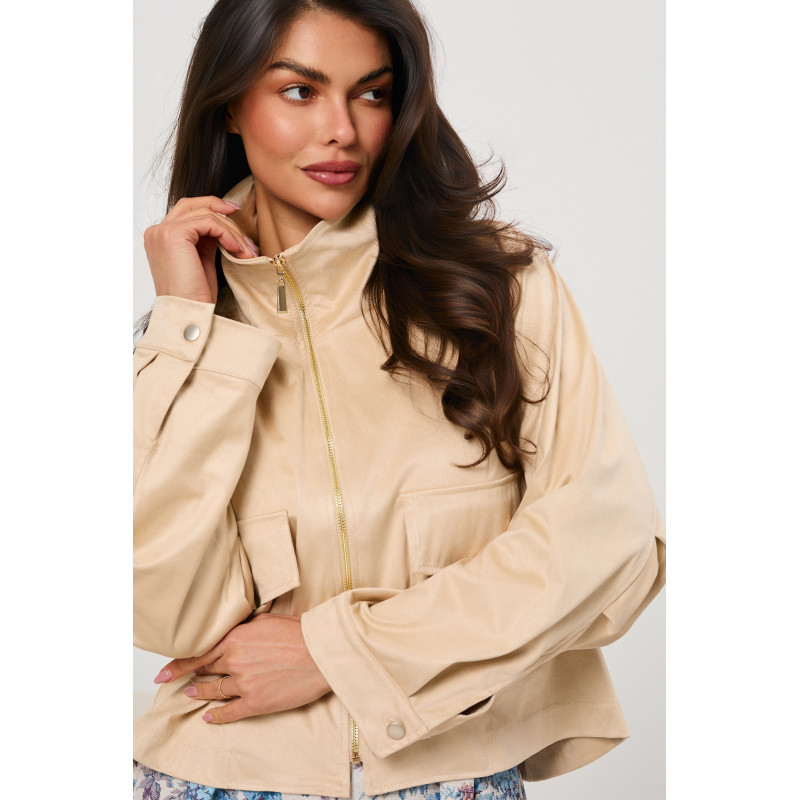 Zamszowa kurtka oversize z kieszeniami — zdjęcie 8