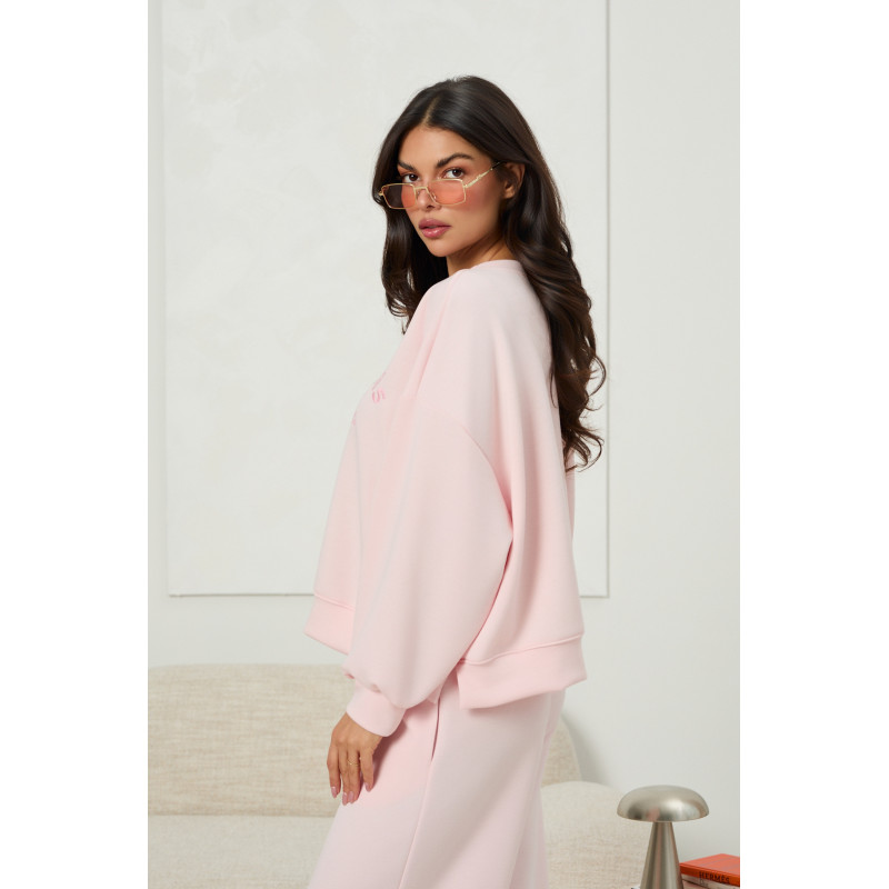 Oversizowa bluza z haftowanymi napisami — zdjęcie 18